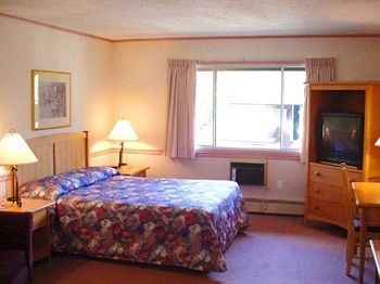 Lake City Inn & Suites (Burnaby)