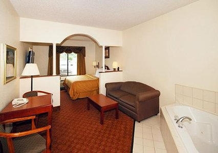 Hotel Comfort Suites Rockingham