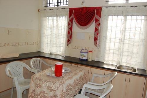 Hotel Rajmahal (Chikmagalur)