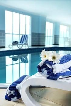 Butterfly Hotel Suites (Al Ghashbah)
