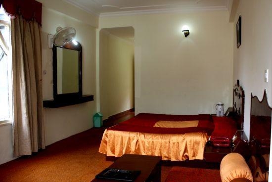Hotel Chandermukhi (Manali                             )