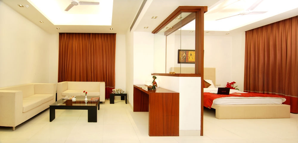 Hotel Silver Ark (Gurgaon)