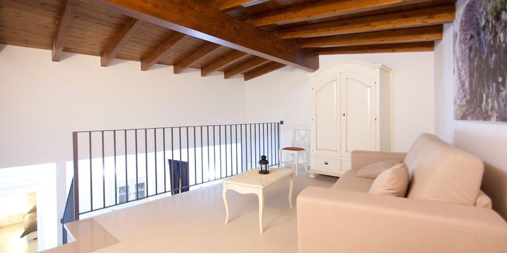 Hotel Dimora Vicolo Corto - Lecce presso HRS con servizi gratuiti