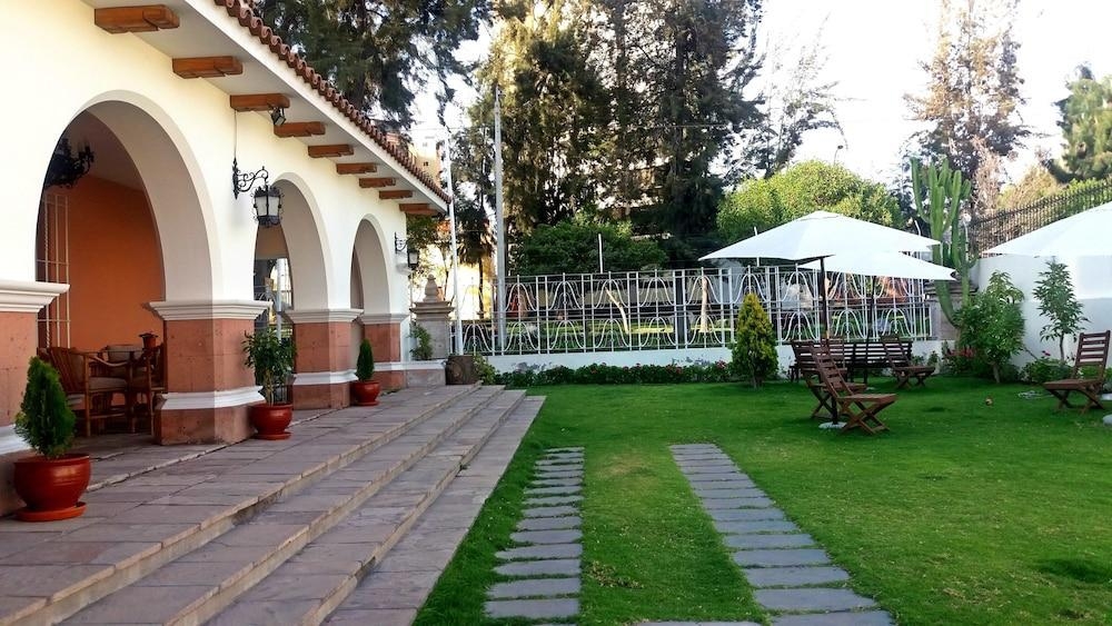 Hotel Casa Campo Suites & Convenciones (Arequipa)