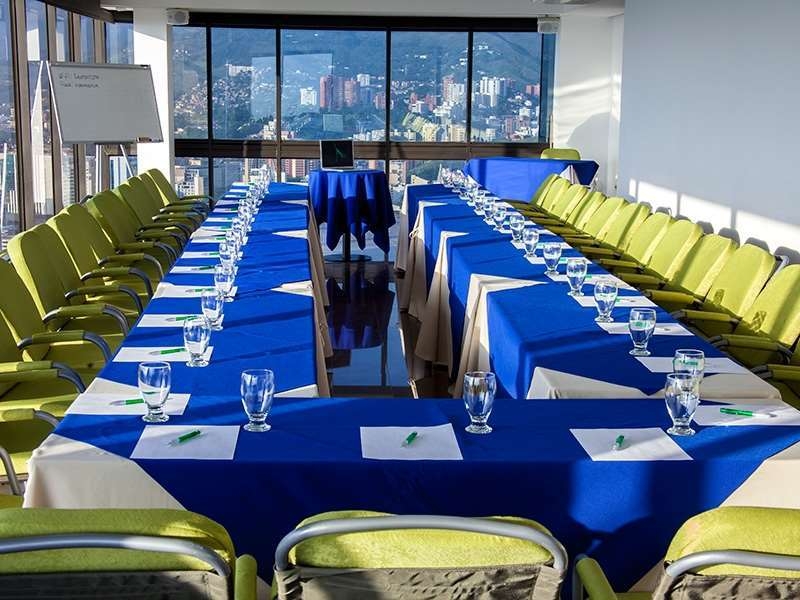 Torre De Cali Plaza Hotel