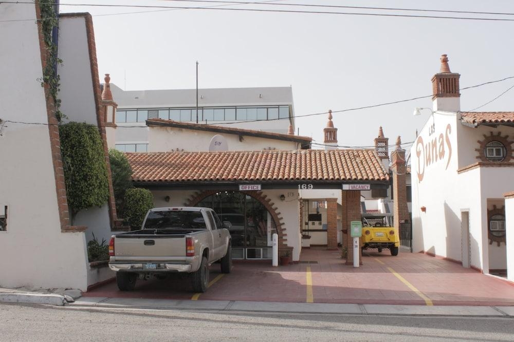 Las Dunas Hotel (Ensenada)