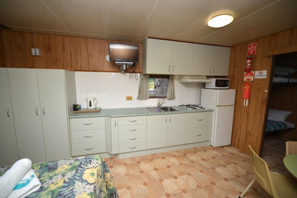 Hotel Riverbend Caravan Park Renmark (Renmark                            )