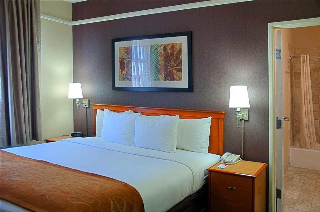 Hotel Quality Suites San Diego SeaWorld Area