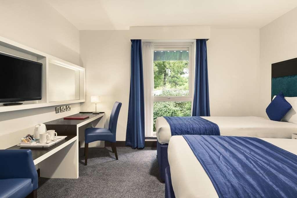 Hotel Ramada by Wyndham Oxford Welcome Break presso HRS con servizi gratuiti