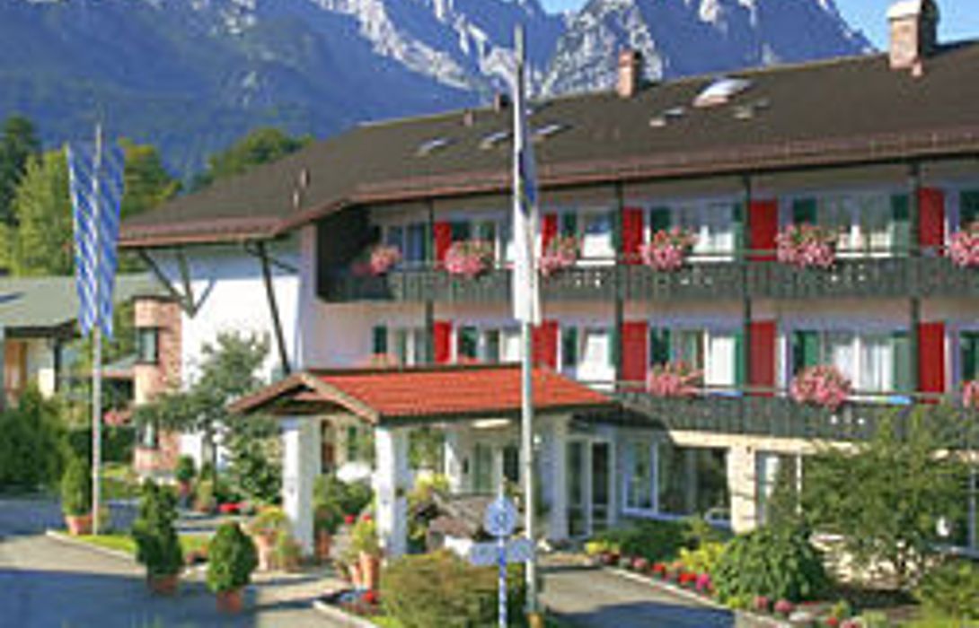 Hotel Obermühle 4*S Boutique Resort in Garmisch-Partenkirchen – HOTEL DE