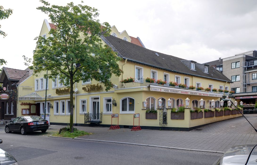 Hotel Hoettche In Dormagen Hotel De