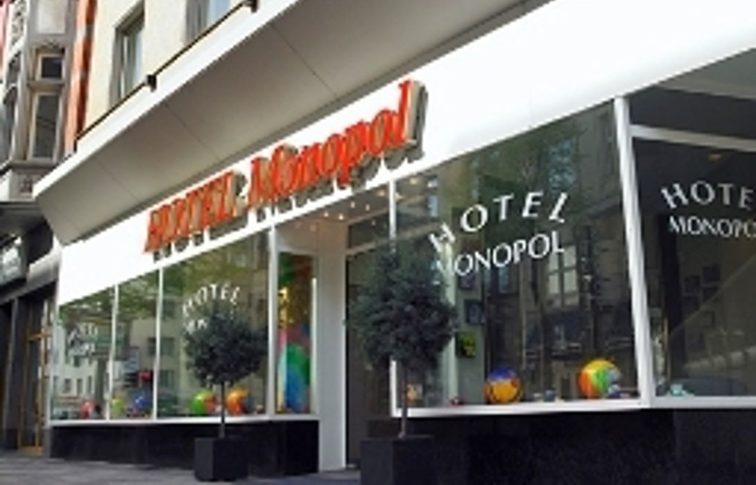 Hotel Monopol In Dusseldorf Hotel De