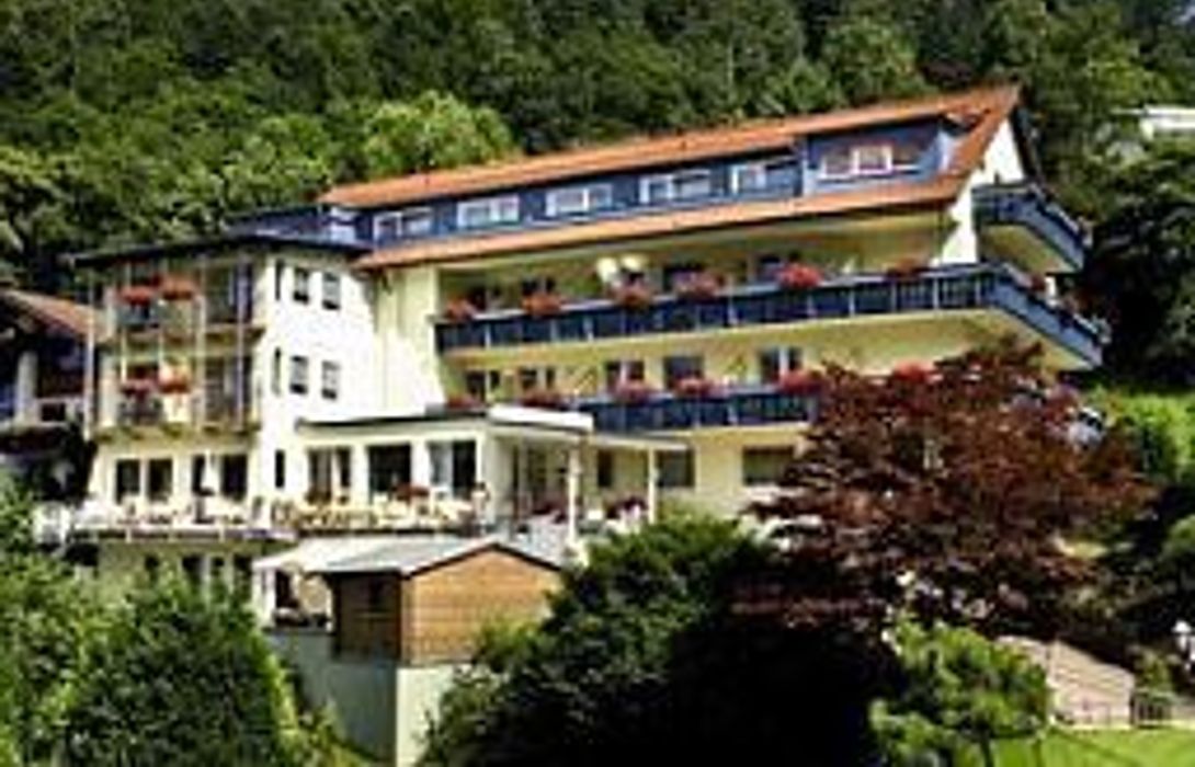 Hotel Rothfuss in Bad Wildbad – HOTEL DE