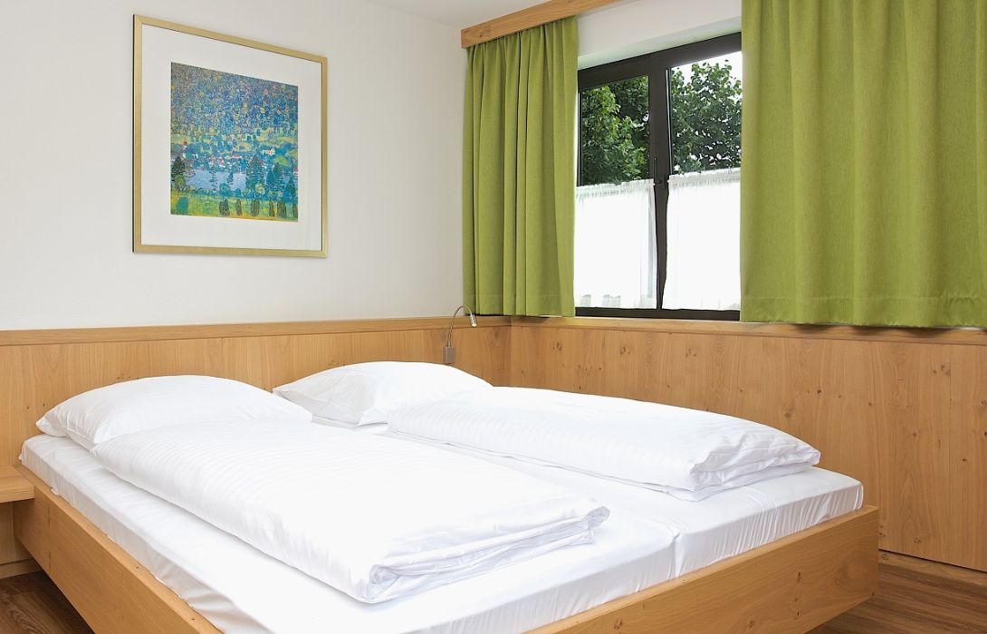 Hotel Zur Mühle - Ismaning – Great prices at HOTEL INFO