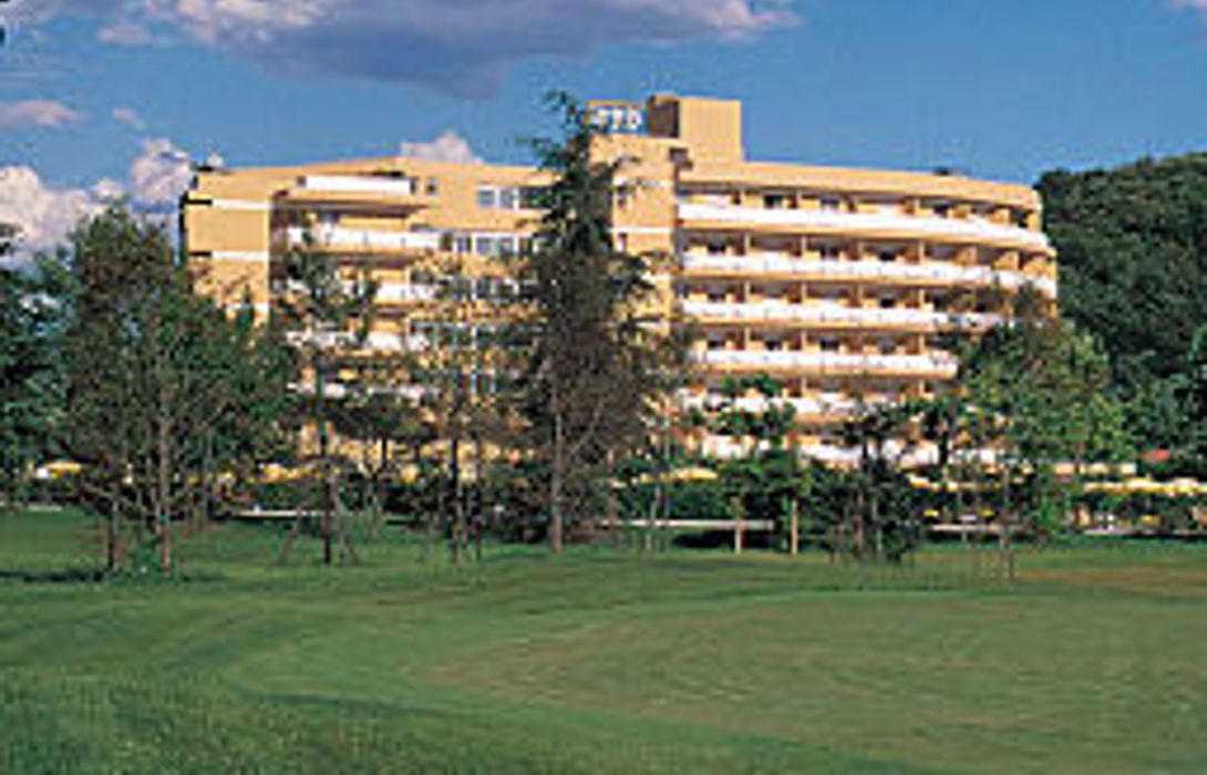 Hotel Sporting Resort Terme di Galzignano - Galzignano Terme – Great prices  at HOTEL INFO