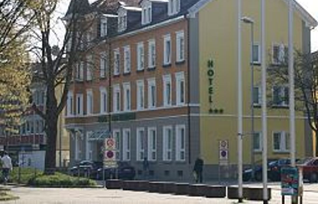 Hotel Am Schelztor In Esslingen Am Neckar Hotel De