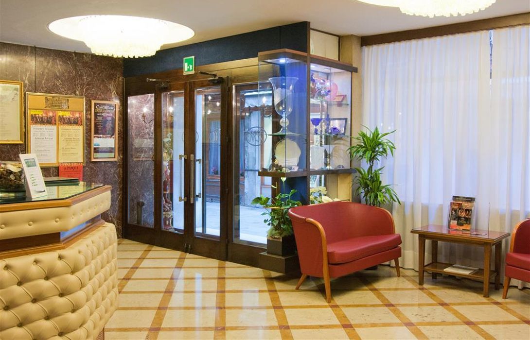 Hotel Montecarlo Venice Great Prices At Hotel Info