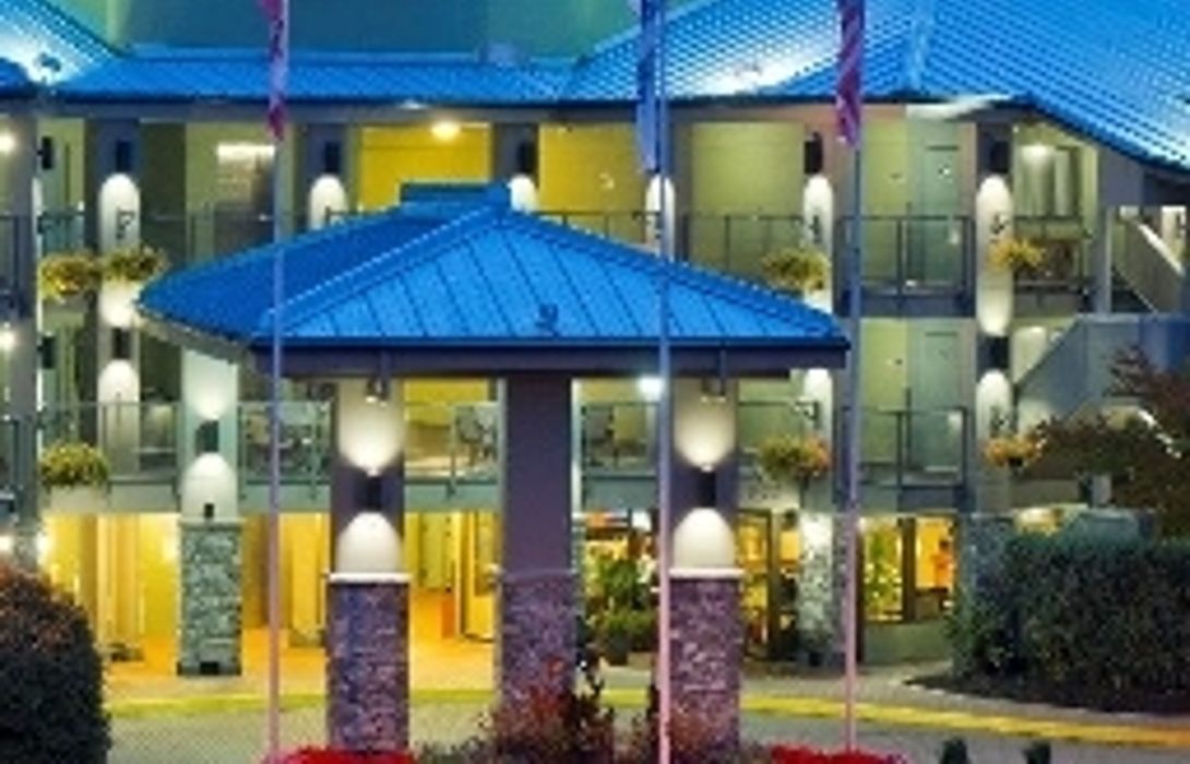 Accent Inn Vancouver Airport Great Prices At Hotel Info - 