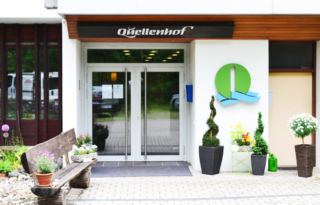 Hotel Quellenhof Bad Urach Hotel De
