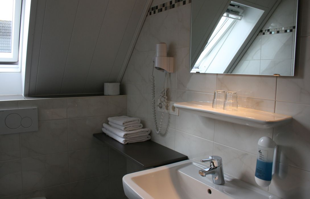Hotel Haus Wittwer In Emden Hotel De