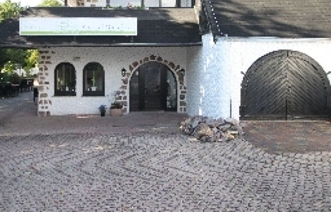 66606 Saarland St Wendel Hotel Kurschlosschen In Sankt Wendel Hotel De