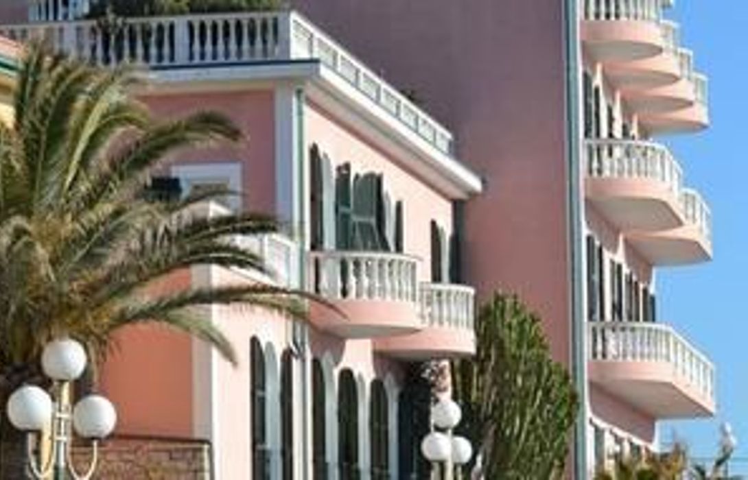 hotel piccolo lido bordighera hotel info