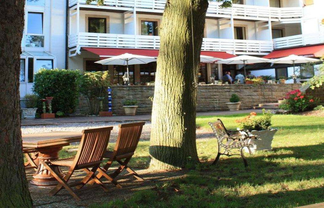 hotel kurparkblick bad bergzabern great prices at hotel info