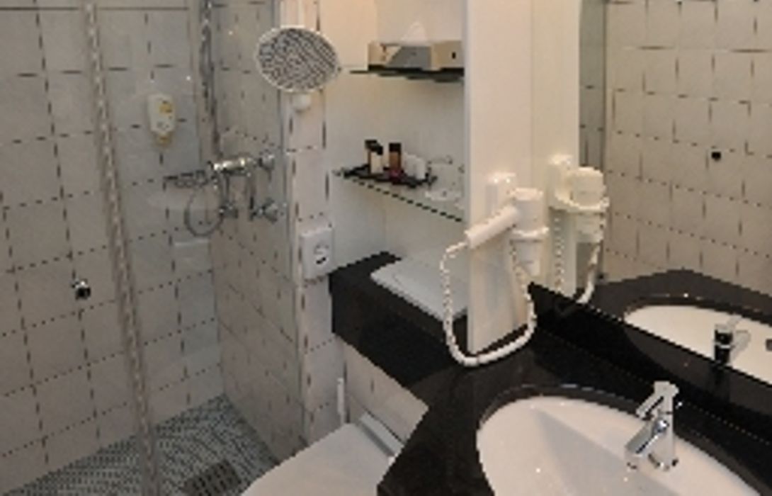 Inselhotel Konig Norderney Great Prices At Hotel Info