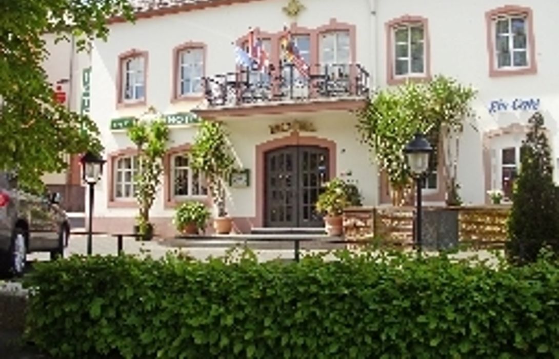 Hotel Zum Goldenen Stern In Prum Hotel De