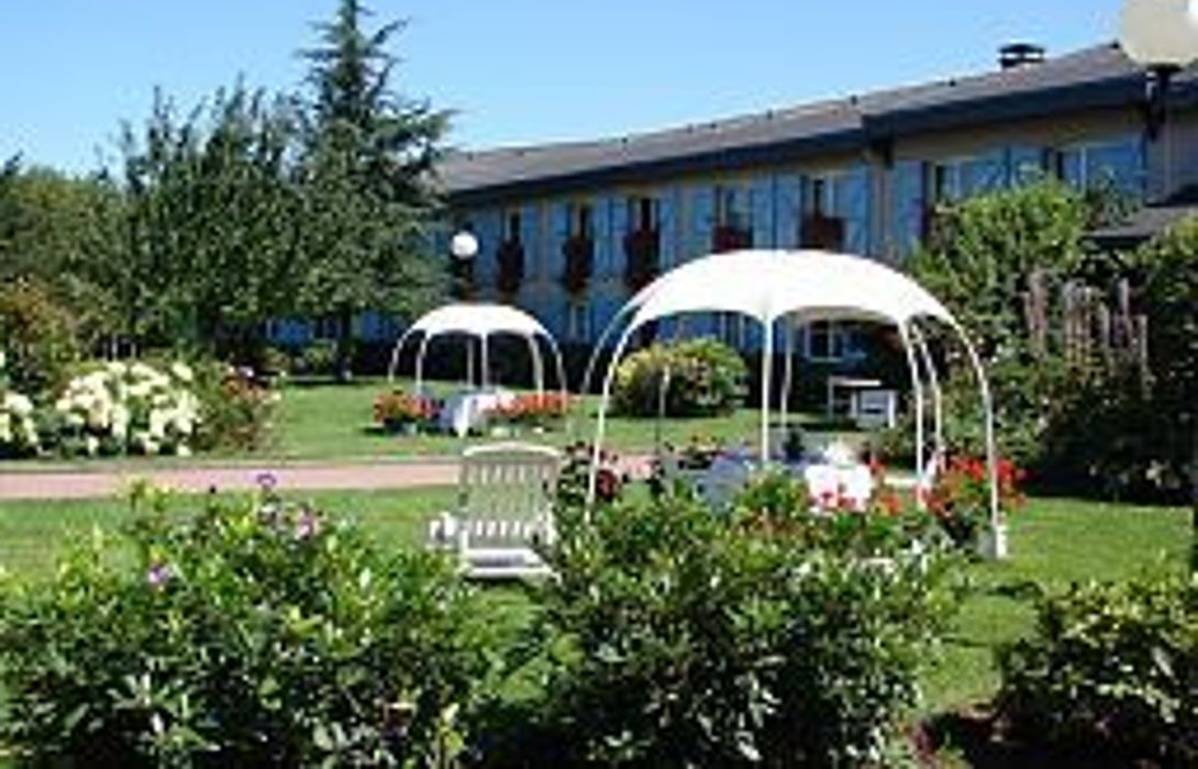 The Originals Relais La Berteliere Ex Qualys Hotel In Saint