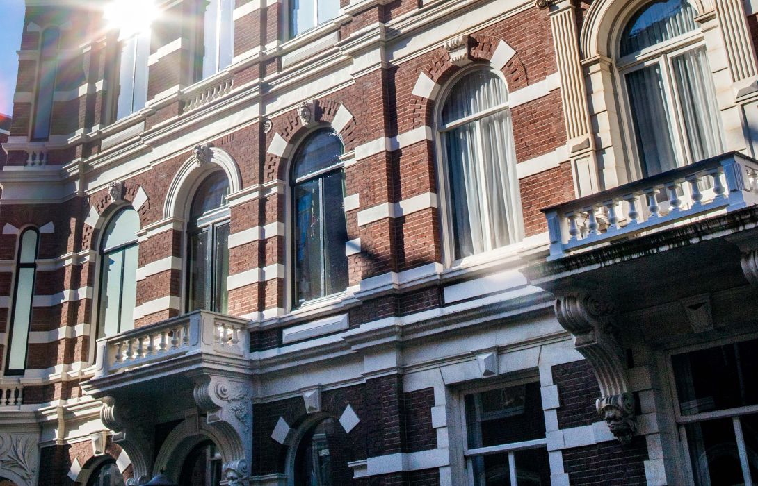 Pillows Luxury Boutique Hotel Anna Van Den Vondel Amsterdam Great Prices At Hotel Info
