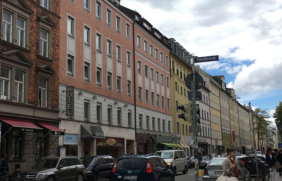 Hotel Hauser An Der Universitat Munich Great Prices At Hotel