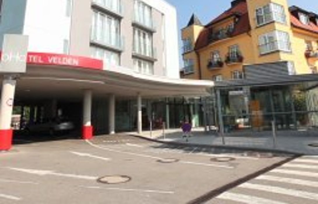 Casinohotel Velden In Velden Am Worthersee Hotel De