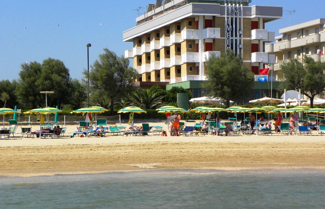 Hotel Imperial In Marotta Mondolfo Hotel De