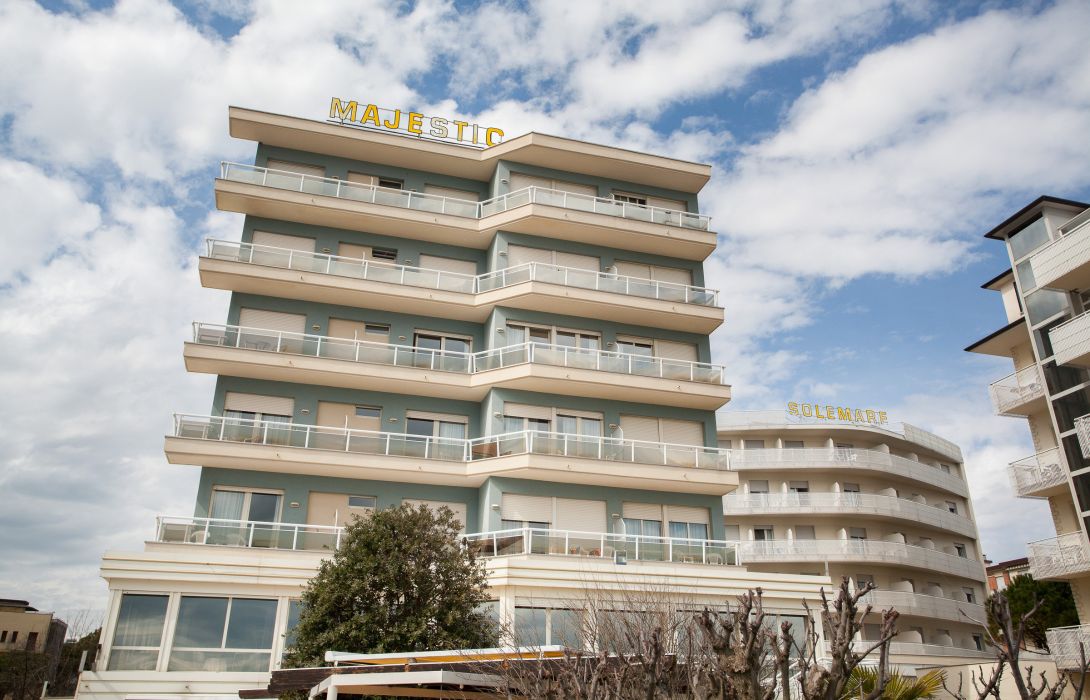 Hotel Majestic Milano Marittima Cervia Hotel Info