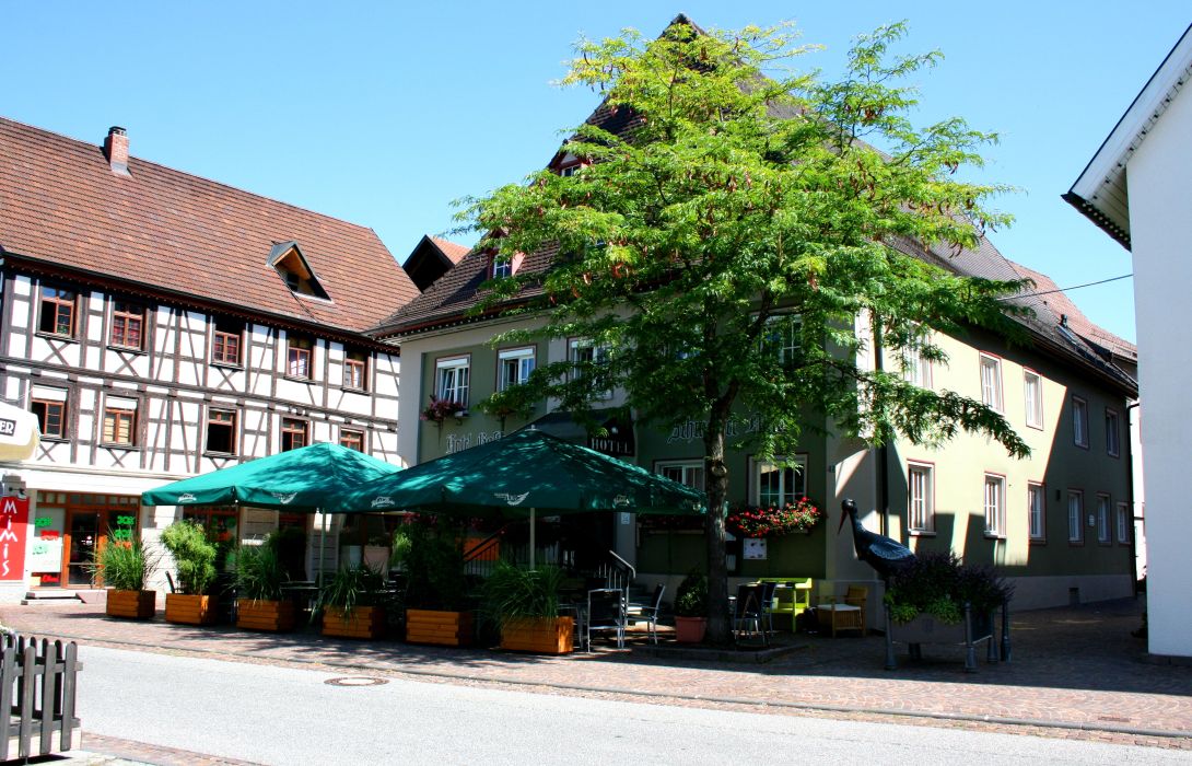 Hotel Schwarzer Adler - Bad Saulgau – Great prices at HOTEL INFO