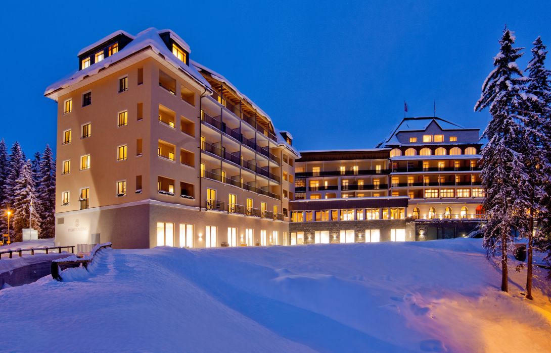 waldhotel arosa hotel info