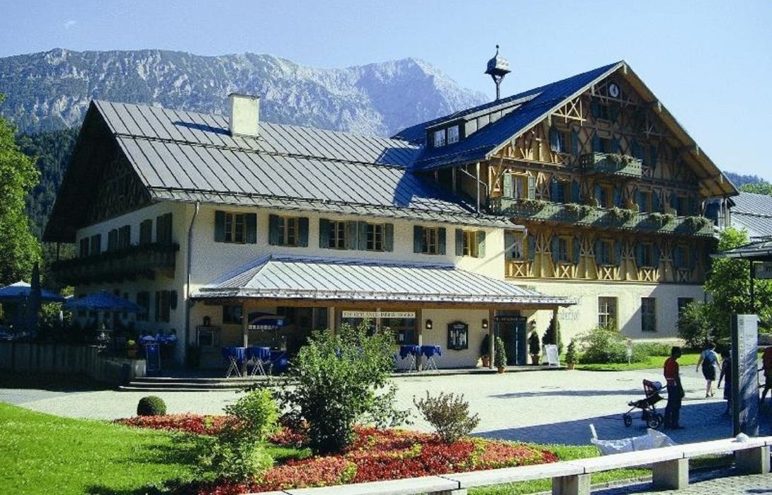 Schlosshotel Linderhof In Ettal Hotel De