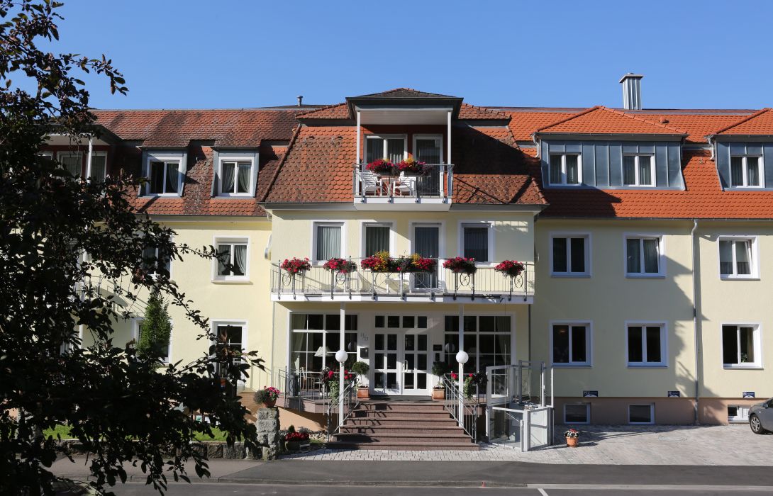 Hotel Alexa in Bad Mergentheim – HOTEL DE