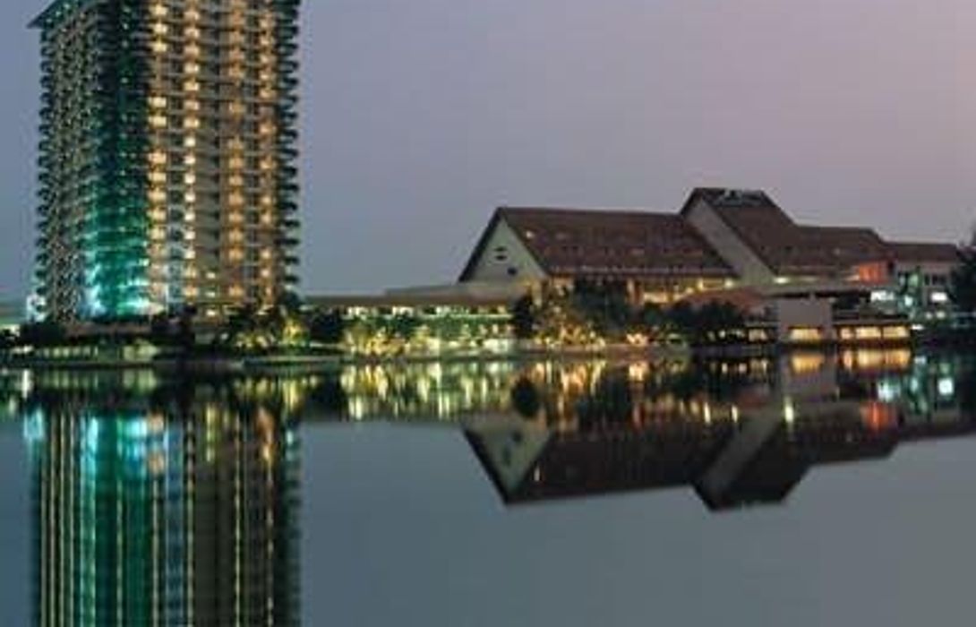Holiday Villa Hotel And Suites Subang Ma Petaling Jaya Sungai Buloh Great Prices At Hotel Info