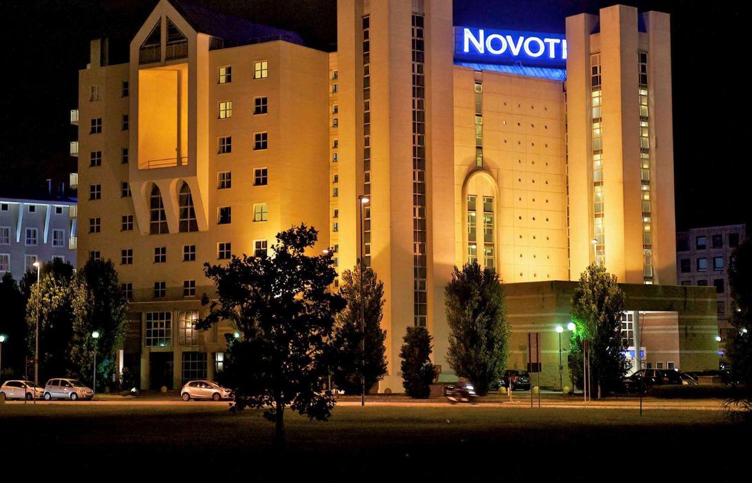 Hotel Novotel Firenze Nord Aeroporto - Sesto Fiorentino – Great prices at  HOTEL INFO