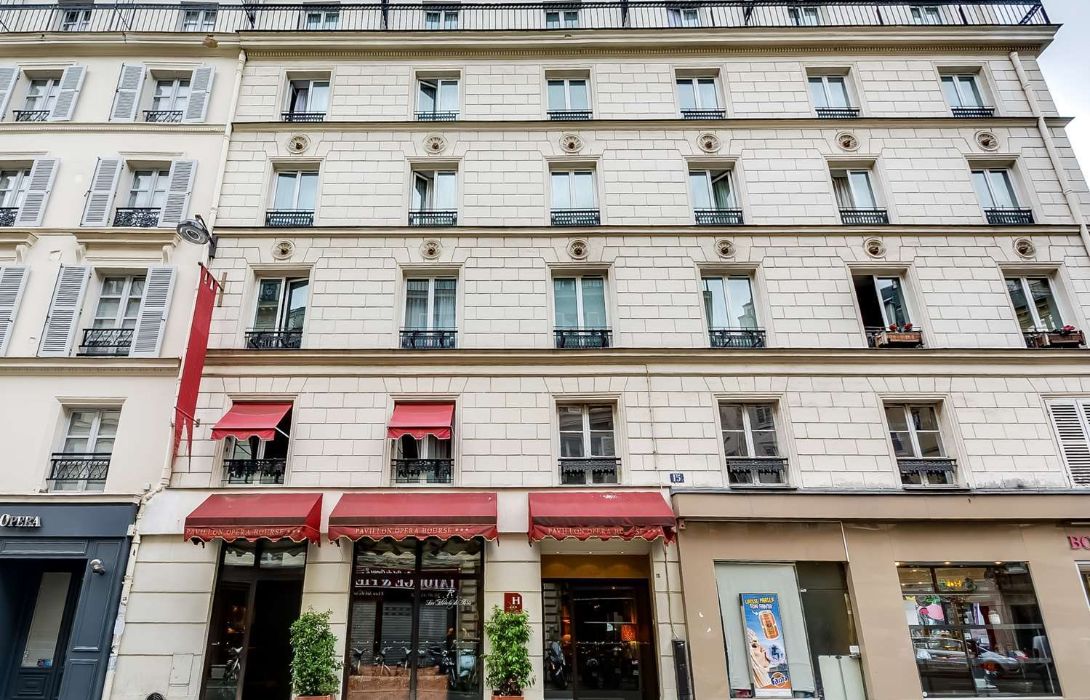 Hotel Pavillon Opera Bourse - Paris – Great prices at HOTEL INFO