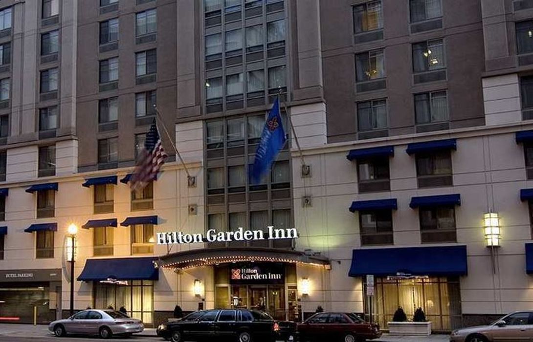 Hilton Garden Inn Washington Dc Downtown Great Prices At Hotel Info