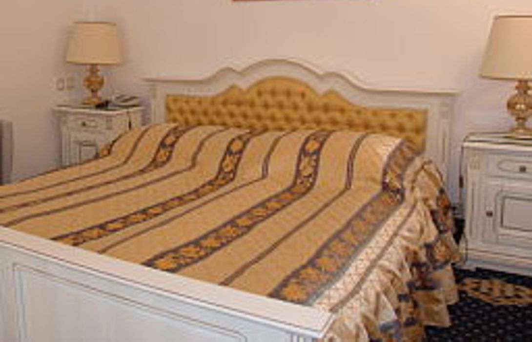 Hotel Imparatul Romanilor Sibiu Great Prices At Hotel Info