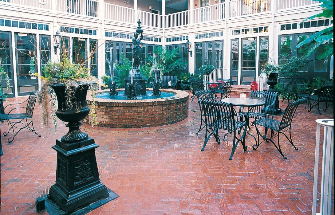 St James Hotel Selma Tapestry Collect Collection By Hilton Hotel De