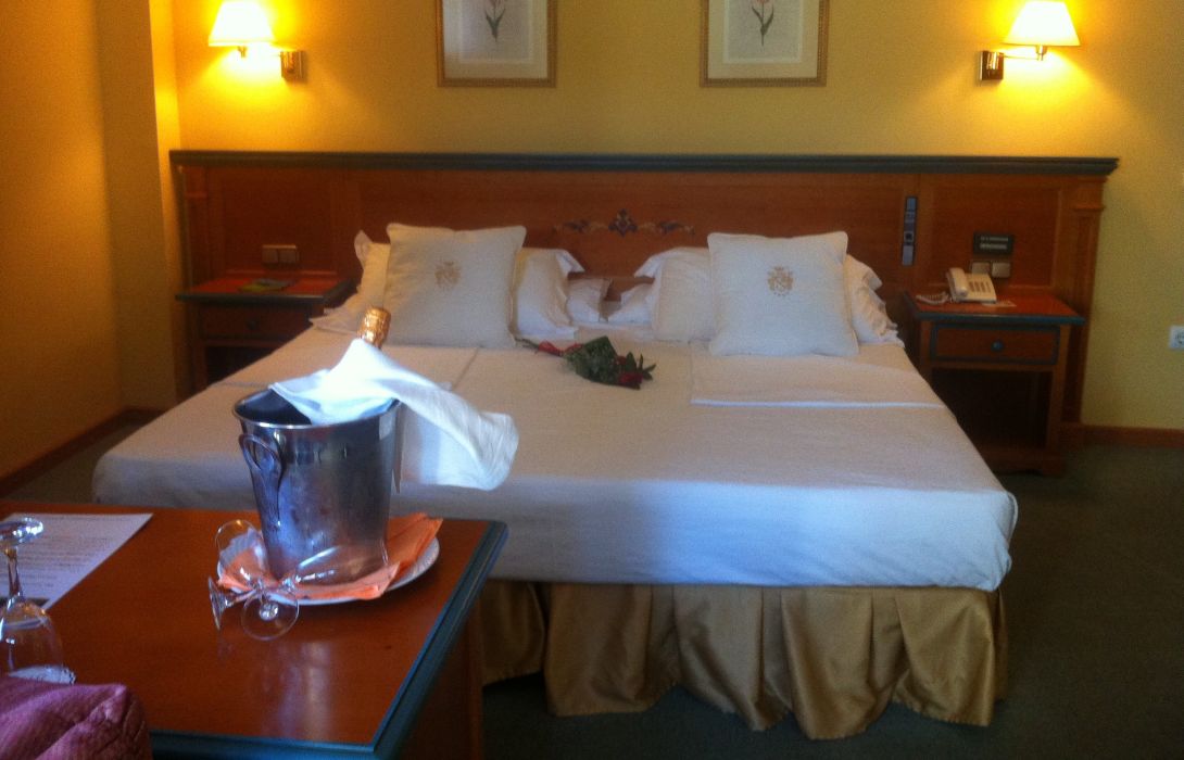 Hotel Tamisa Golf - Fuengirola – Great prices at HOTEL INFO