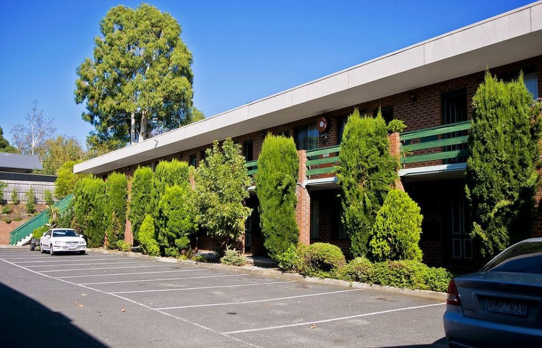 Lamplighter Motel And Apartments In Oakleigh Hotel De