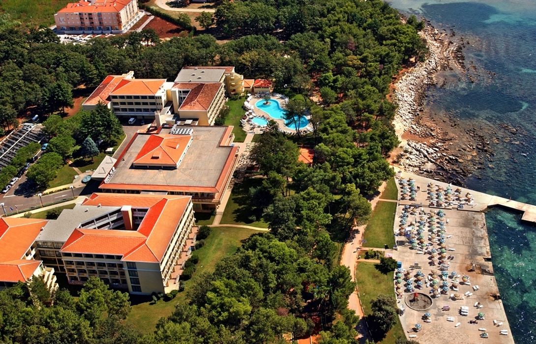 Hotel Sol Aurora For Plava Laguna In Umag Hotel De
