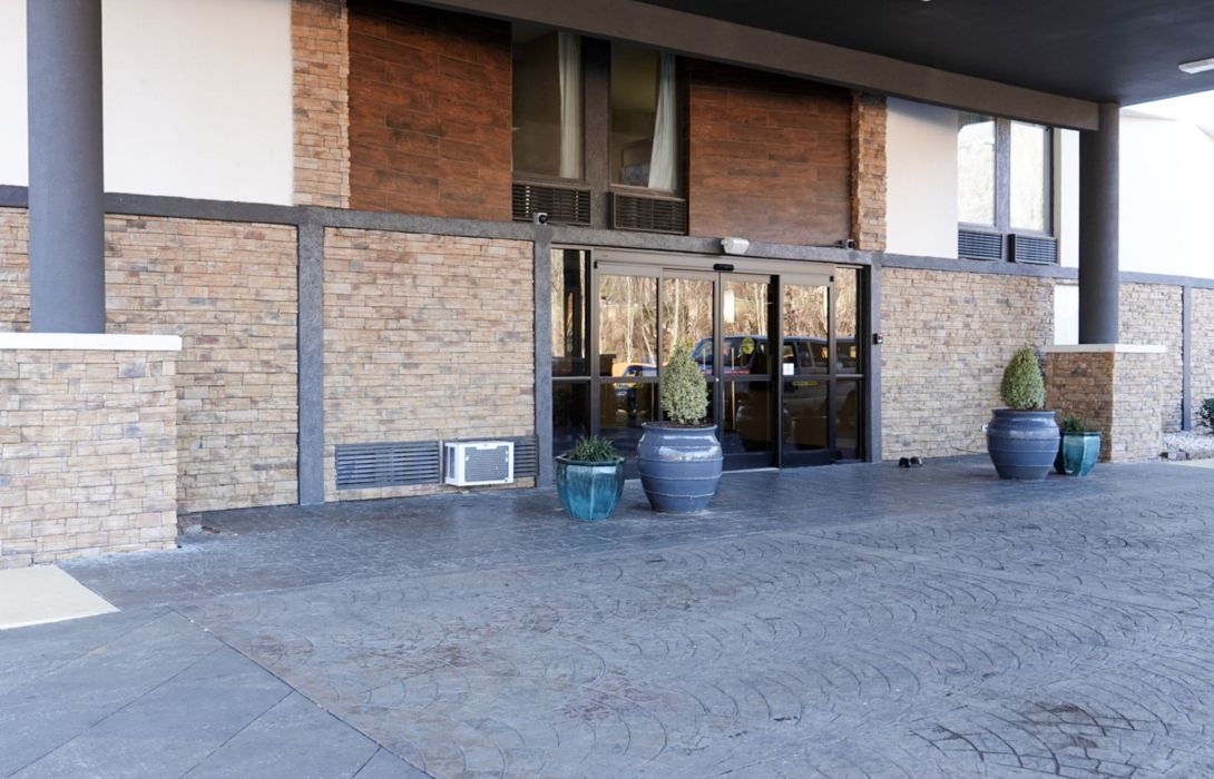 Comfort Inn Executive Park Charlotte Great Prices At Hotel Info