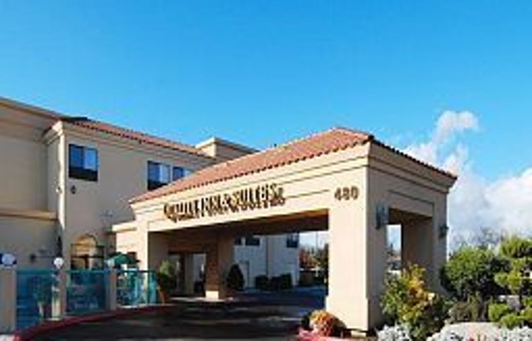 Best Western Plus Fresno Inn – HOTEL DE